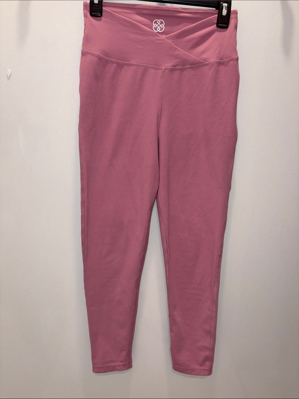 Daisy Fuentes Pink High-Rise Active Leggings